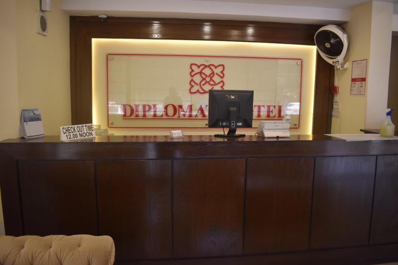Diplomat Hotel Islamabad Exteriör bild